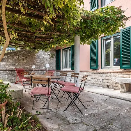 La Balena Rosa Lägenhet Bagni San Filippo